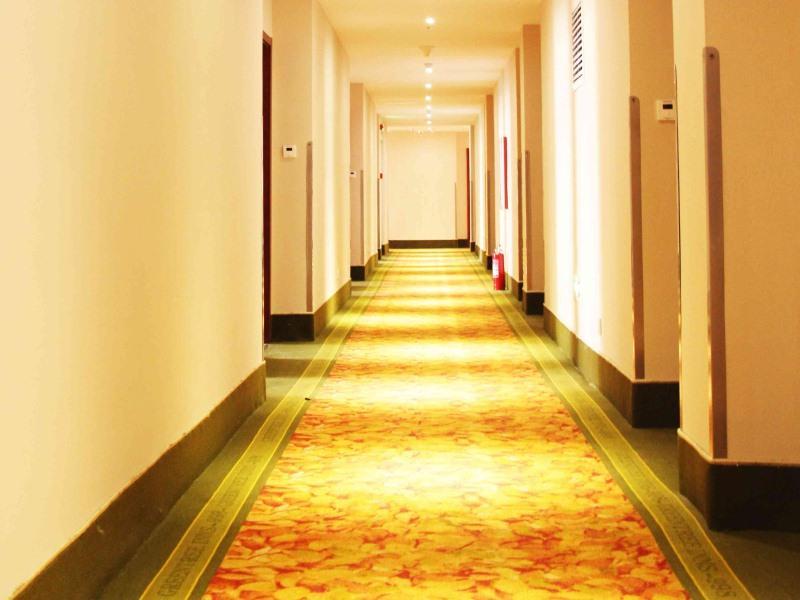 Greentree Inn Shandong Qingdao Development District Sdust Express Hotel Exterior foto